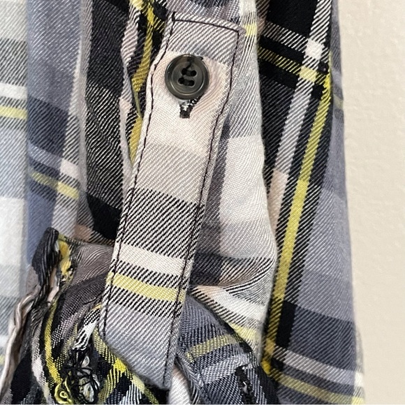 Lane Bryant Plaid Popover Top‎ - Picture 7 of 10